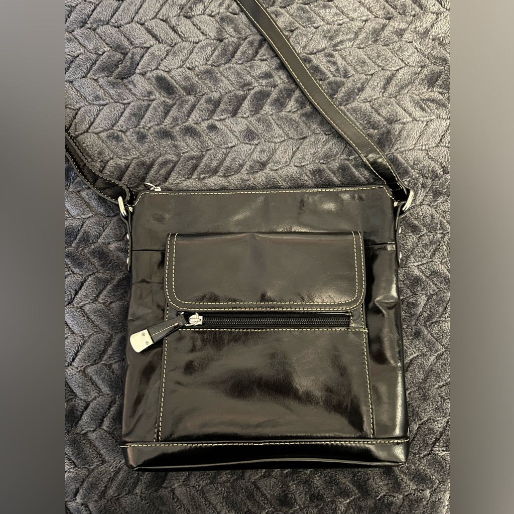 Giani Bernini Black Leather Crossbody Bag